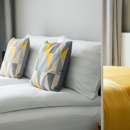 Esencja Apartments With Free Parking Garbary 104 By Noclegi Renters Poznań Zewnętrze zdjęcie
