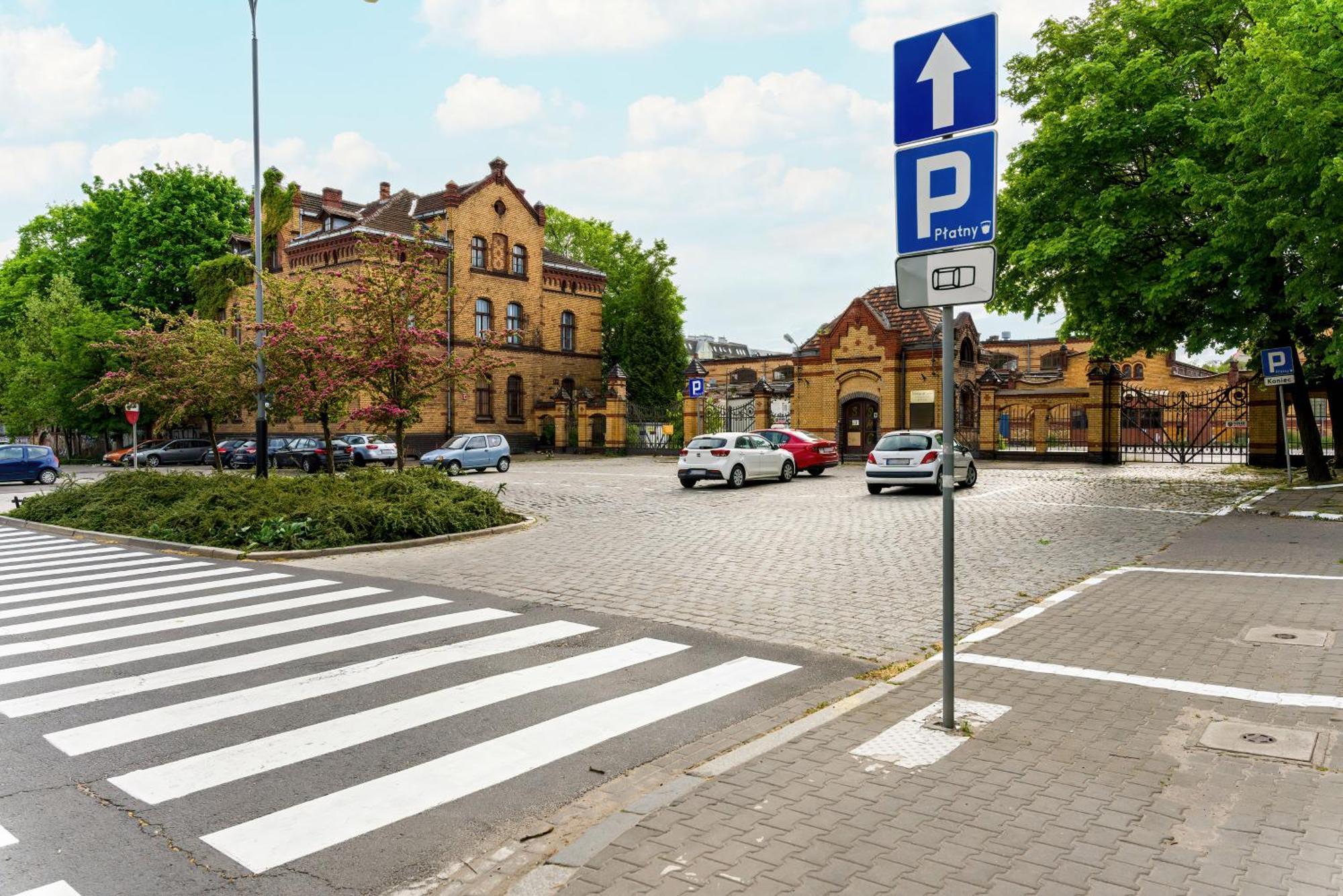 Esencja Apartments With Free Parking Garbary 104 By Renters Poznań Zewnętrze zdjęcie